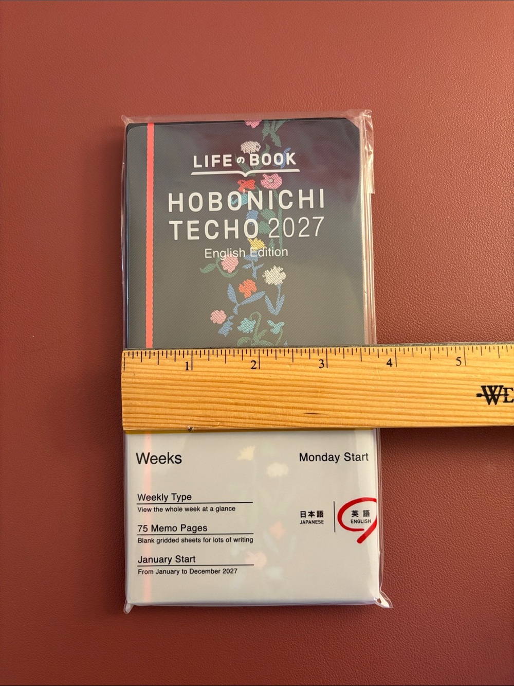 Hobonichi Techo Weeks 2027 - Yoshie Watanabe: Petit Bloom NEW original package - Picture 10 of 11